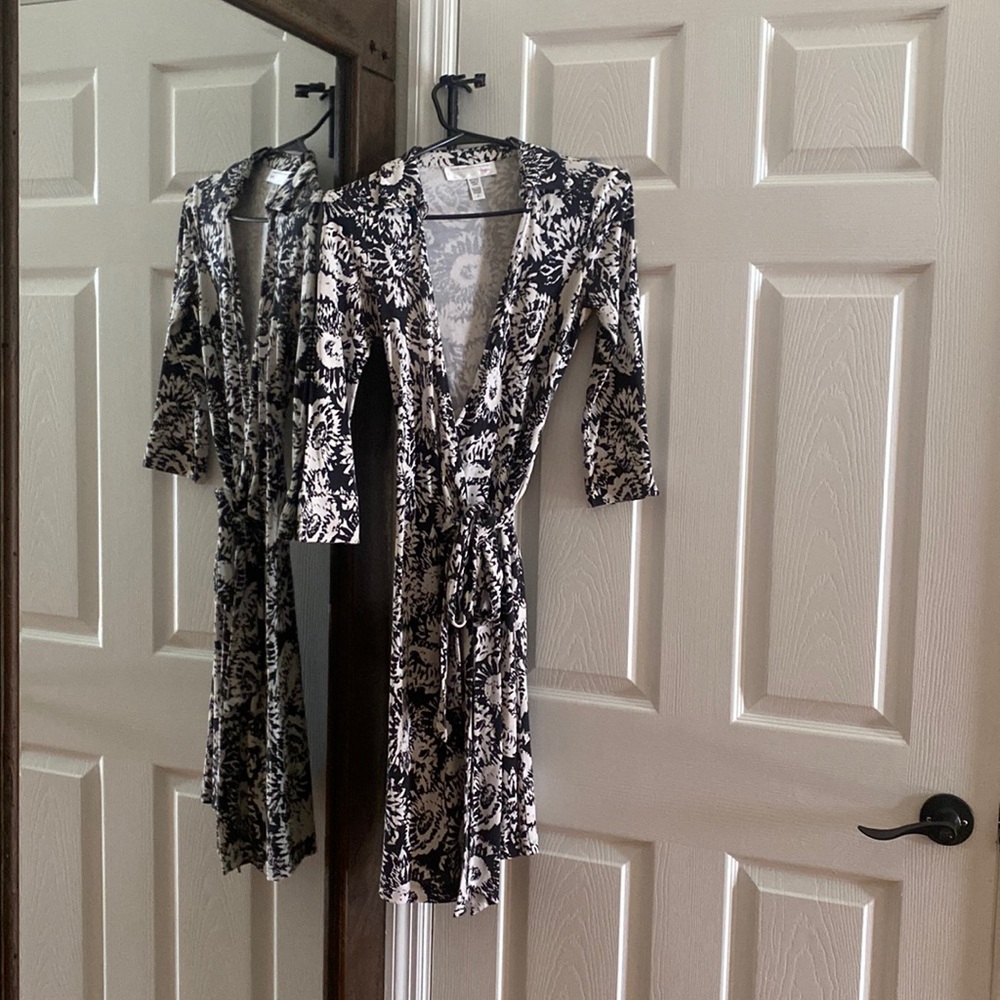 Diane Von Furstenburg wrap dress size 0